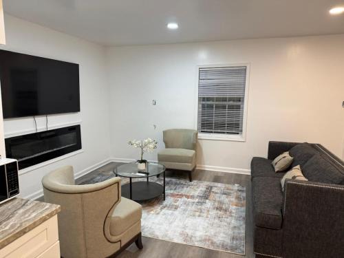 Upper Marlboro Apartment | Garden Level 1 bedroom Near DC Sleeps 4
