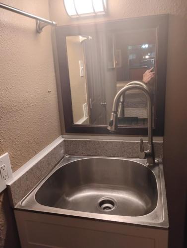 Baton Rouge Apartment | Gated 4 Double Beds 2 Bath Apt 128
