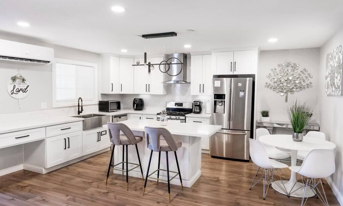 La Presa Apartment | Gillespie 2bed 1 bath 1063 2Bed 1Bath by SD Stay