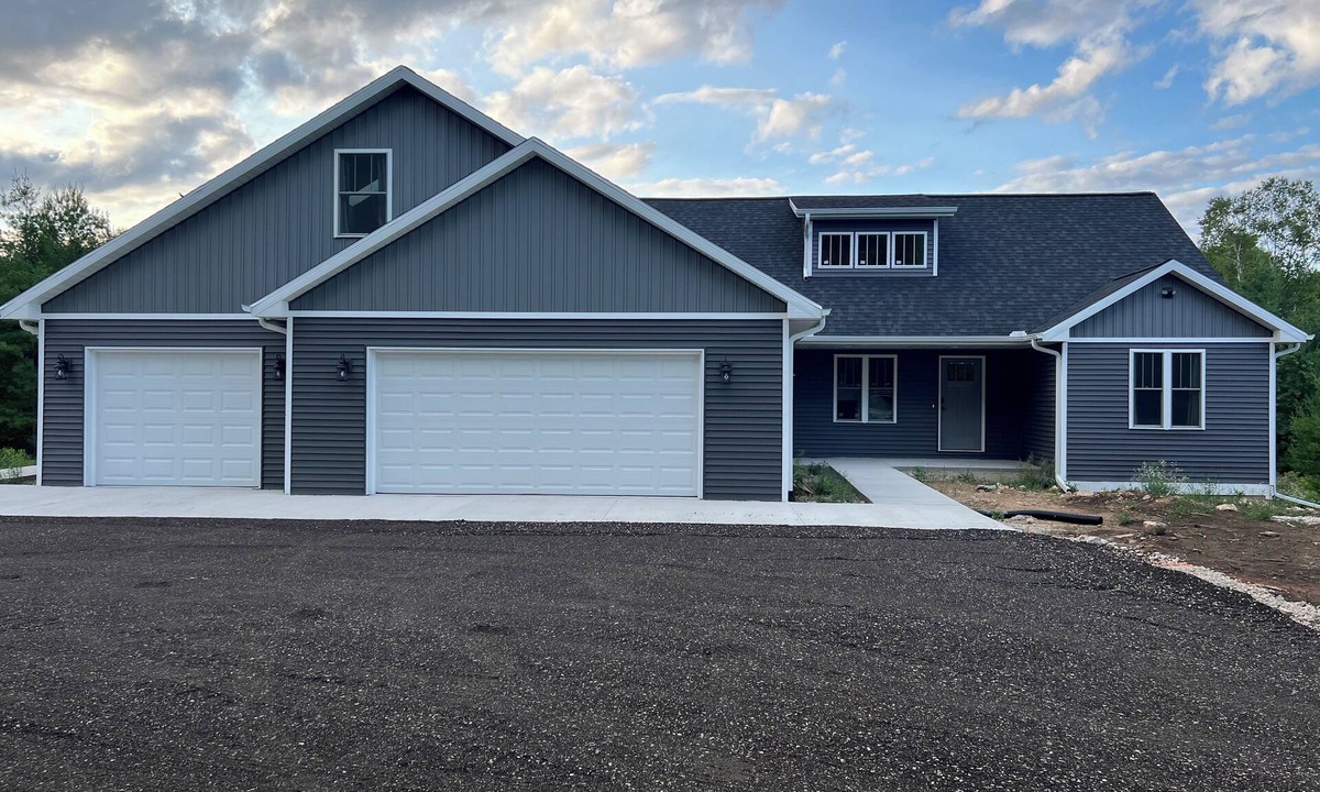 Fish Creek House | Great location! Newly built spacious 3 BR 2 BA home