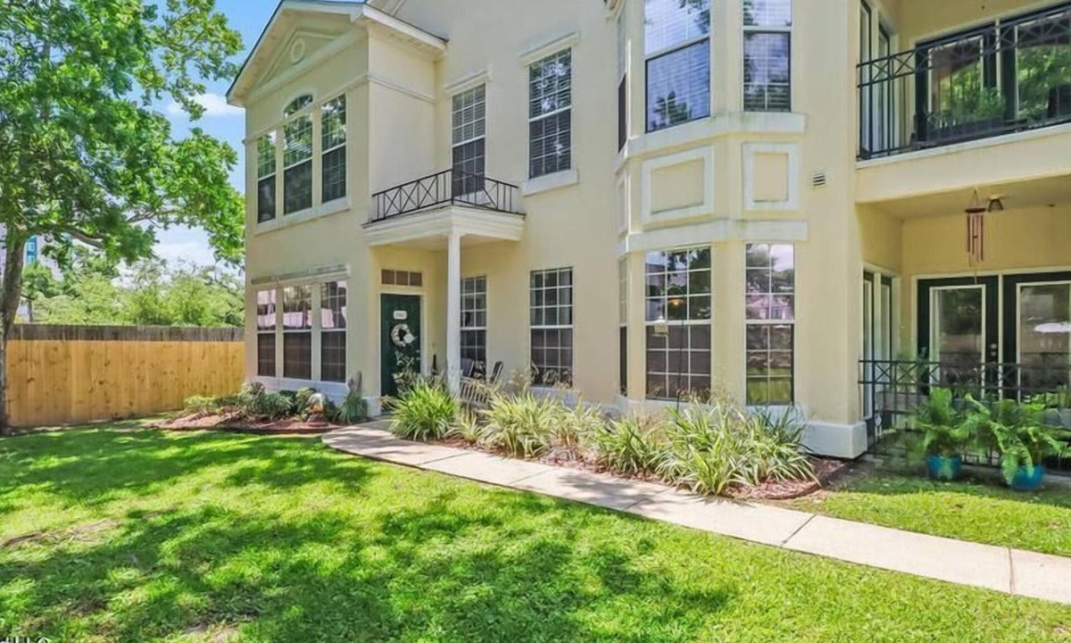 Gulfport Villa | Gulf Coast Pearl