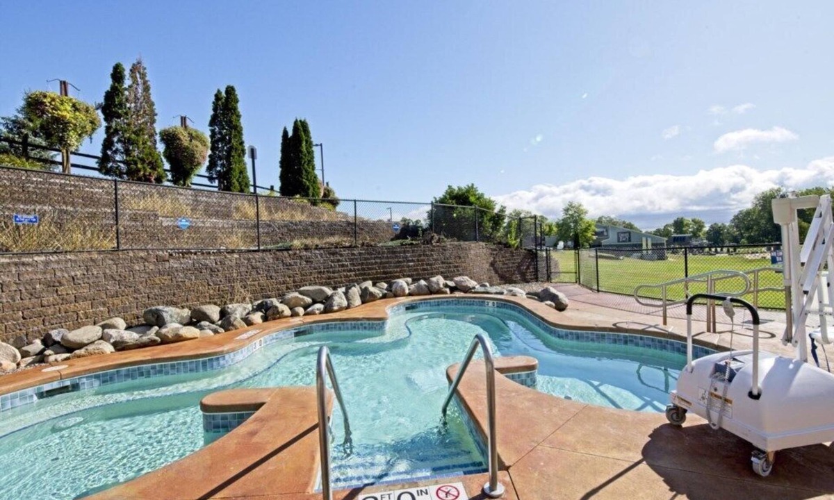 Wisconsin Dells Villa | Headline