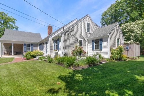 East Orleans House | Heated Plunge Pool Theater Room Backyard Fun