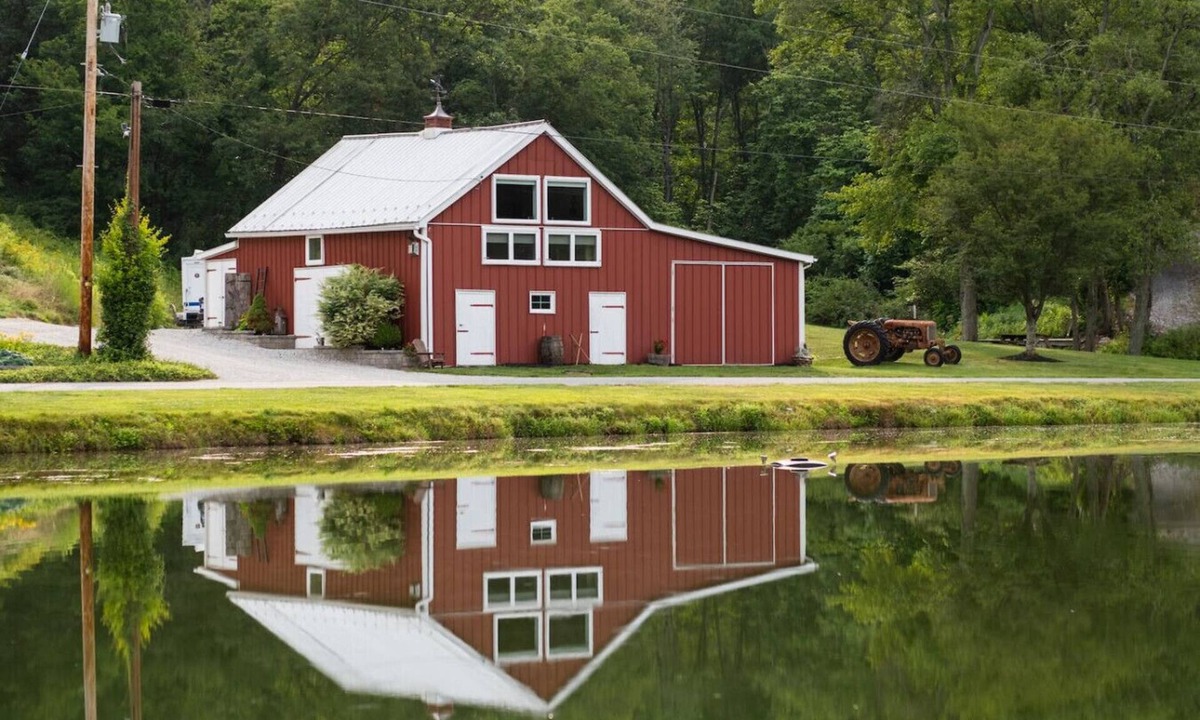 Stewartstown Other | Heron`s Hollow- The Barn with hot tub!