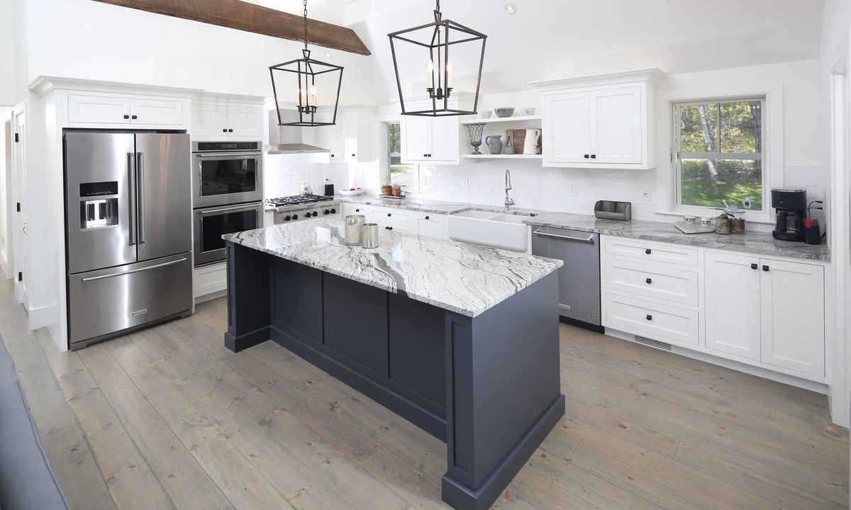 Chatham House | Historic Home With Private Beach On Stage Harbor
