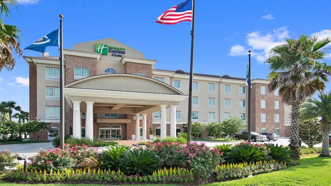 Gonzales Hotel | Holiday Inn Express & Suites Gonzales, an IHG Hotel