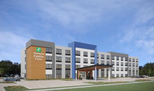Alexandria Hotel | Holiday Inn Express & Suites Alexandria by IHG