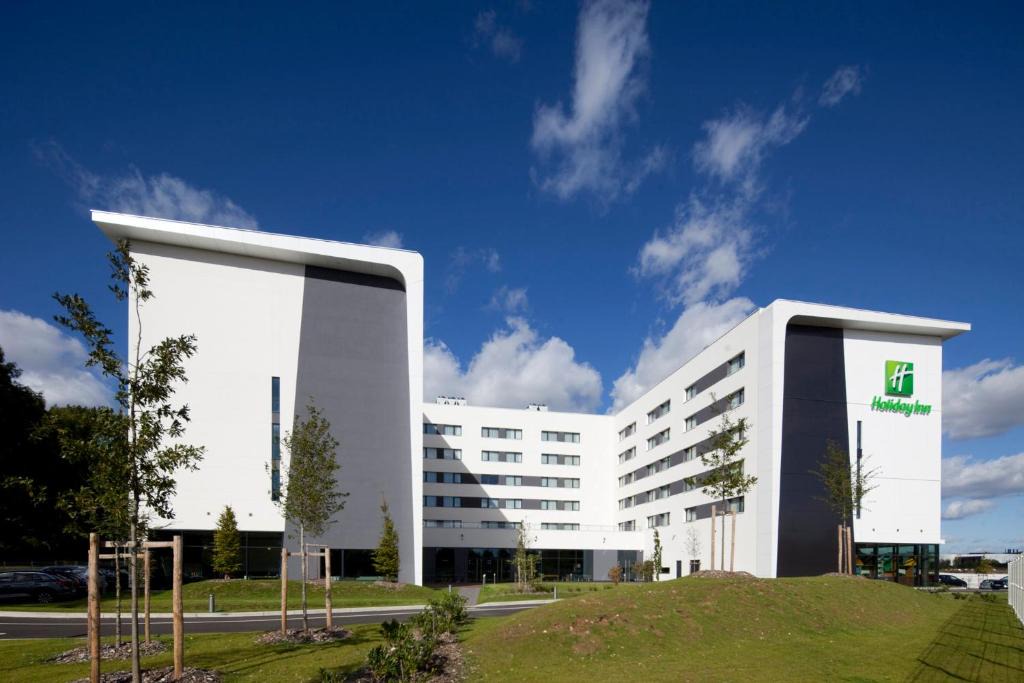 Roissy-en-France Hotel | Holiday Inn Paris CDG Airport an IHG Hotel