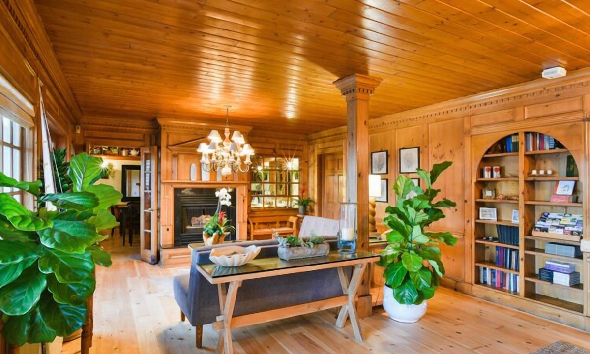 Summerland House | Inn on Summer Hill