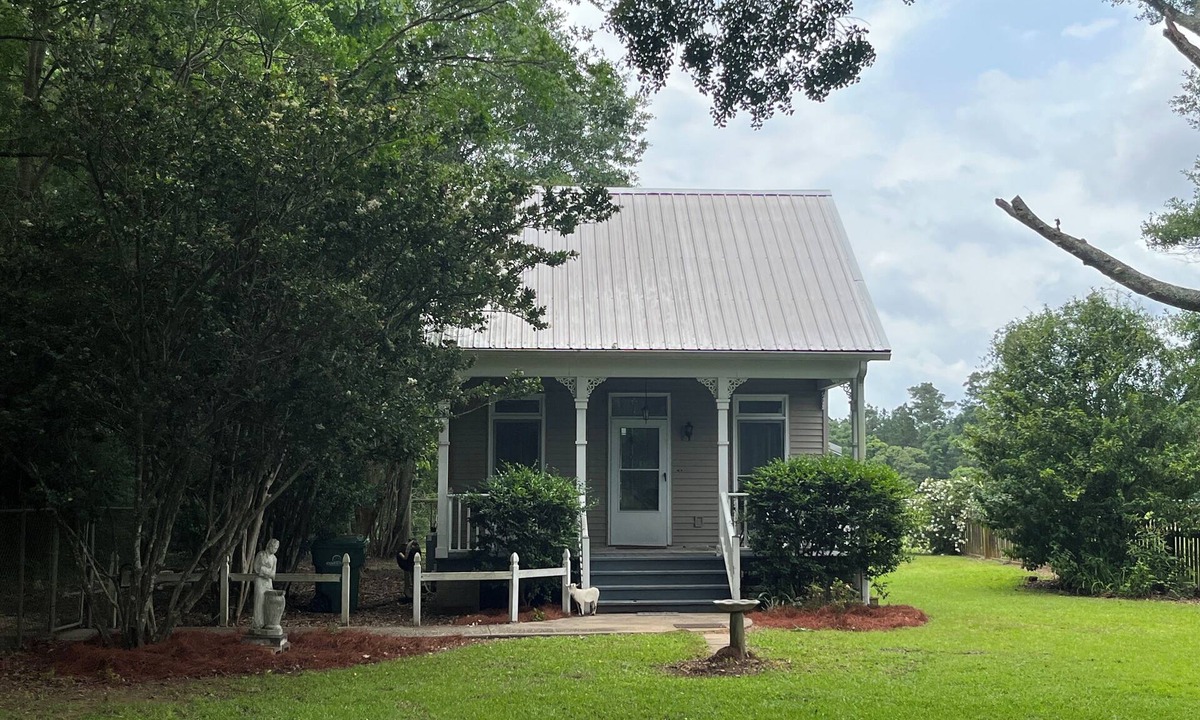 Carriere Cottage | Kelsee’s Country Cottage