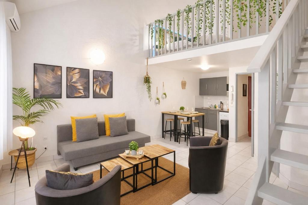 Moussy-le-Neuf Apartment | L'ESCALE : Duplex 4 pers. ASTERIX, AEROPORT ROISSY CDG, PARIS