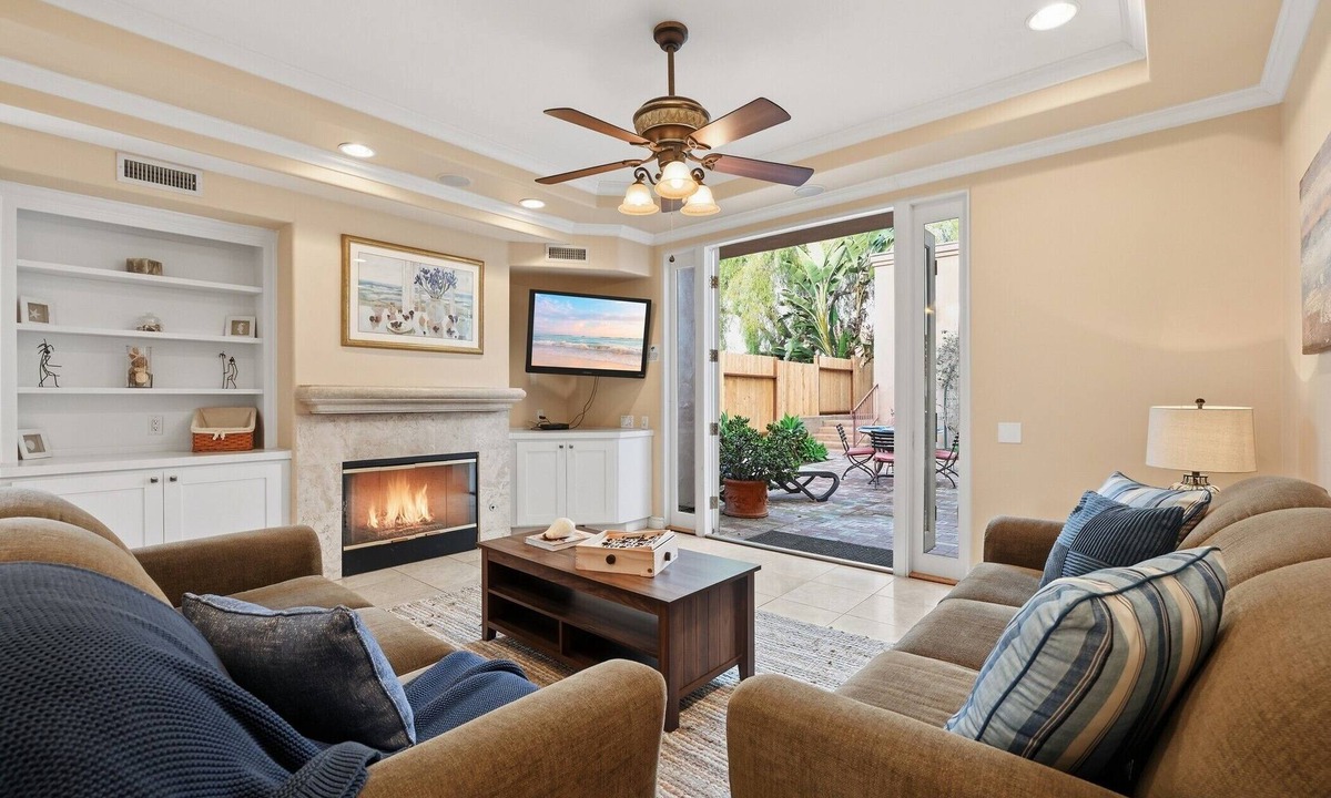 Village of La Jolla House | La Jolla Mar | 3BR Villa w/Ocean Views in Village