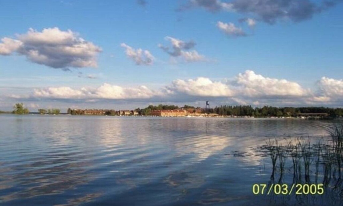 Breezy Point Condo | Lake Front 2-bedroom 2 bath condo at Point Place in Breezy Point Resort