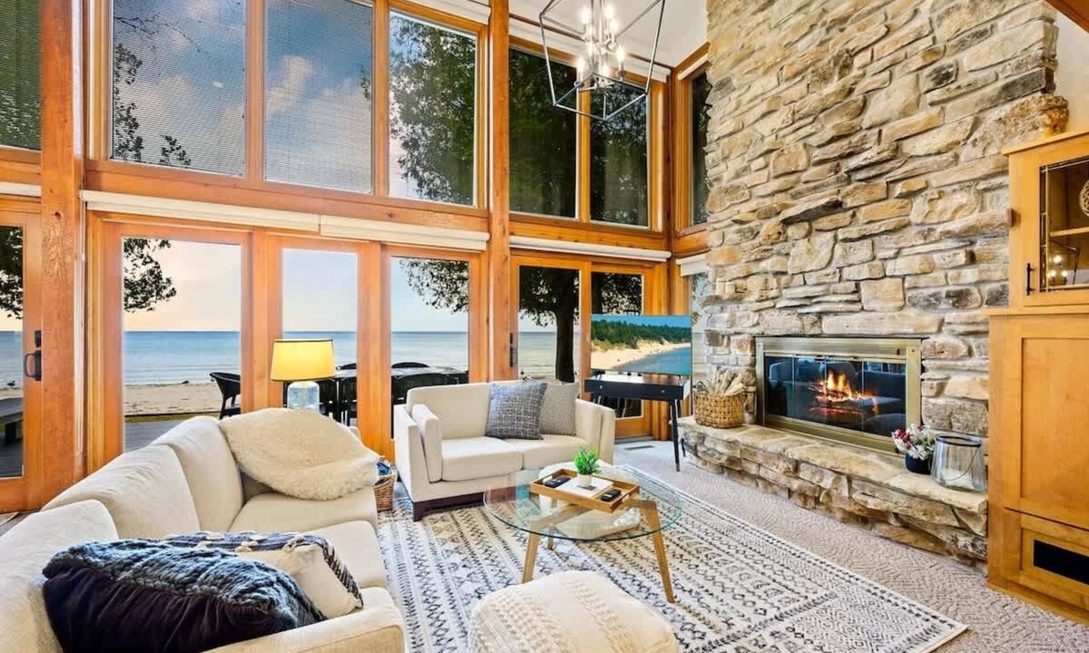 Baileys Harbor House | Lakefront Cottage · Sand Beach · Waterfront Deck