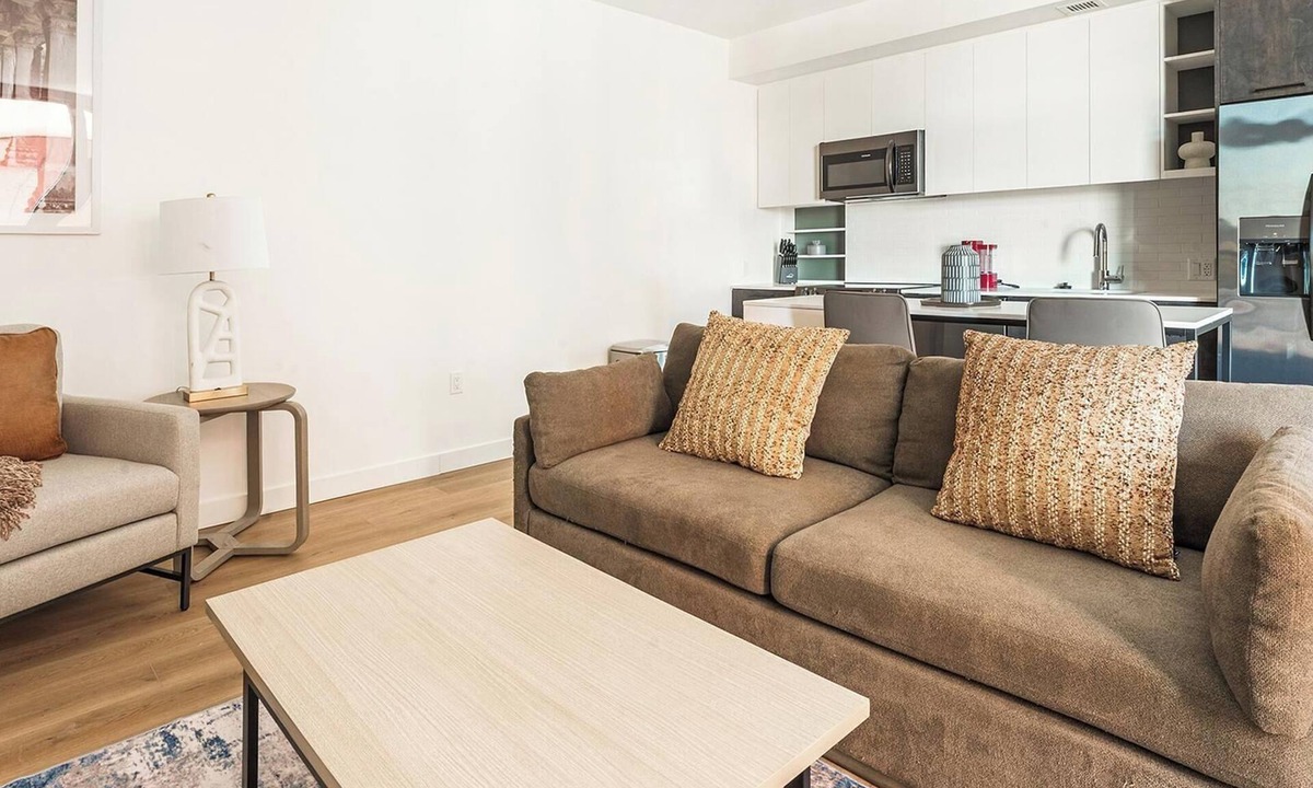 Washington Apartment | Landing | Amazing 1BD, Rooftop Lounge, Gym
