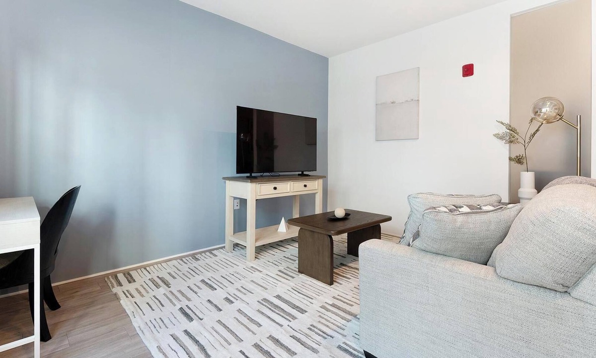 Hyattsville Apartment | Landing | Amazing 2BD, Gym, Game Room