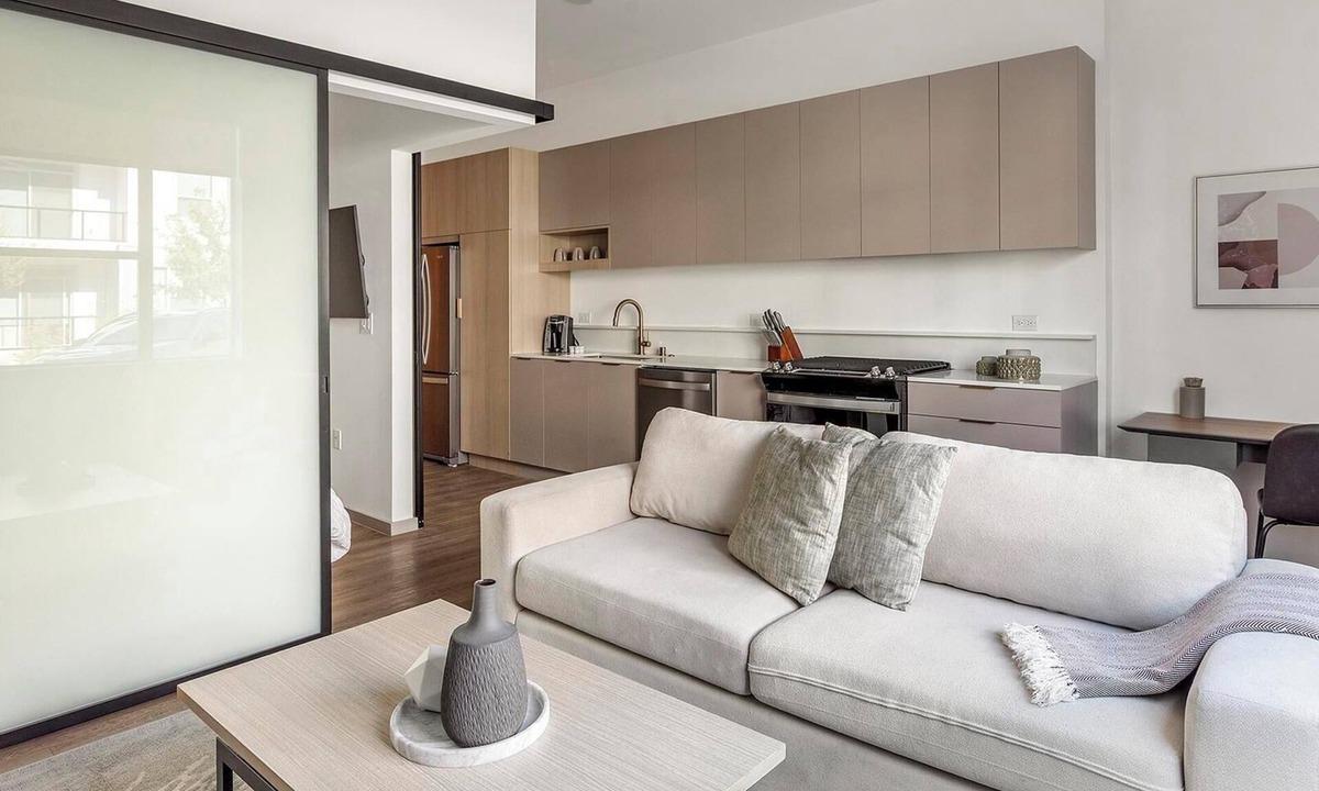 Spring Valley Apartment | Landing | Amazing Studio, Gym, Pool