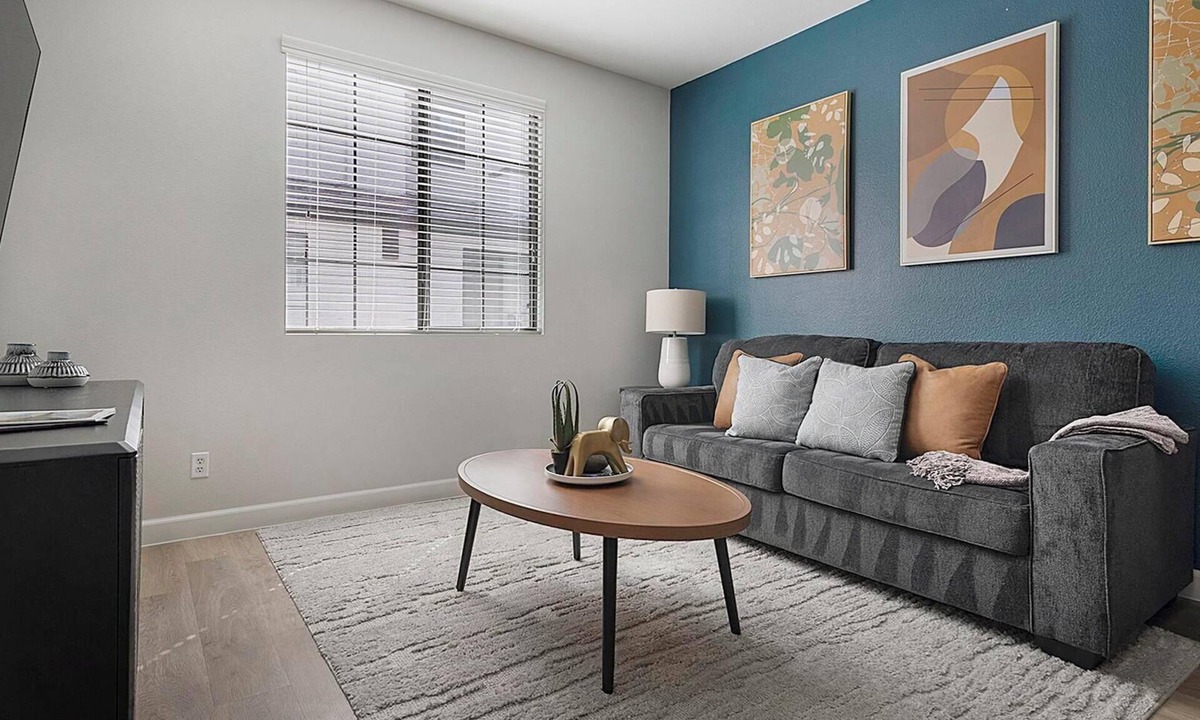 Rhodes Ranch Apartment | Landing | Chic 1BD, Gym, Clubhouse