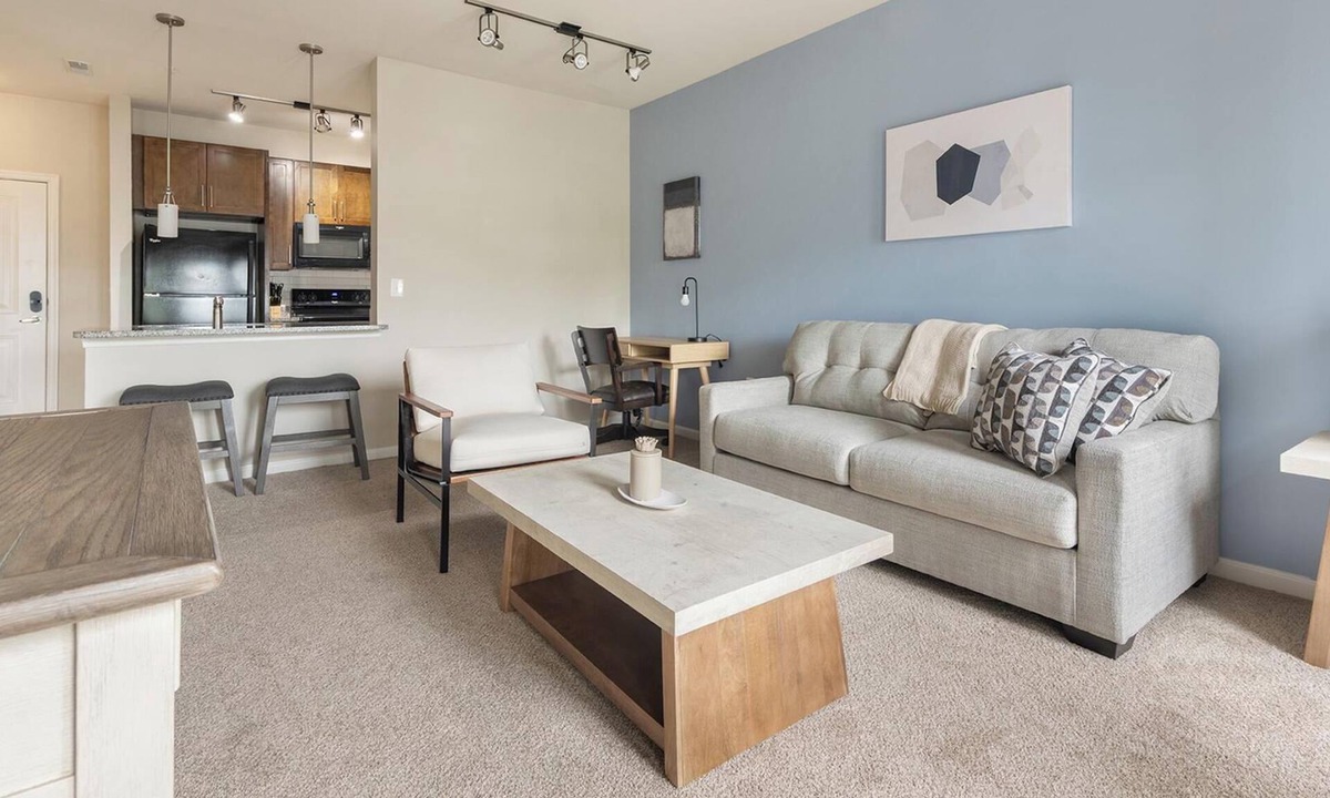 Manassas Park Apartment | Landing | Spectacular 1BD, Gym, Pool