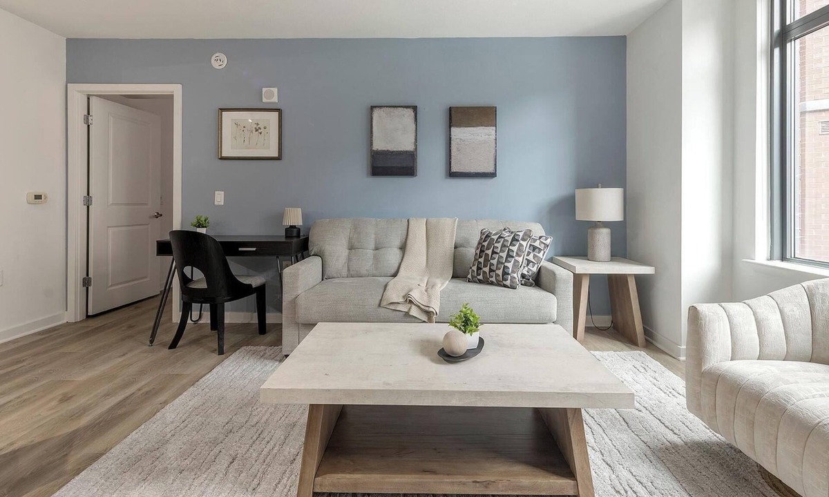 Navy Yard Apartment | Landing | Stunning 2BD, Courtyard