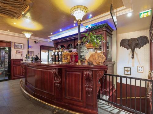 Le Thillay Hotel | Le Celtic
