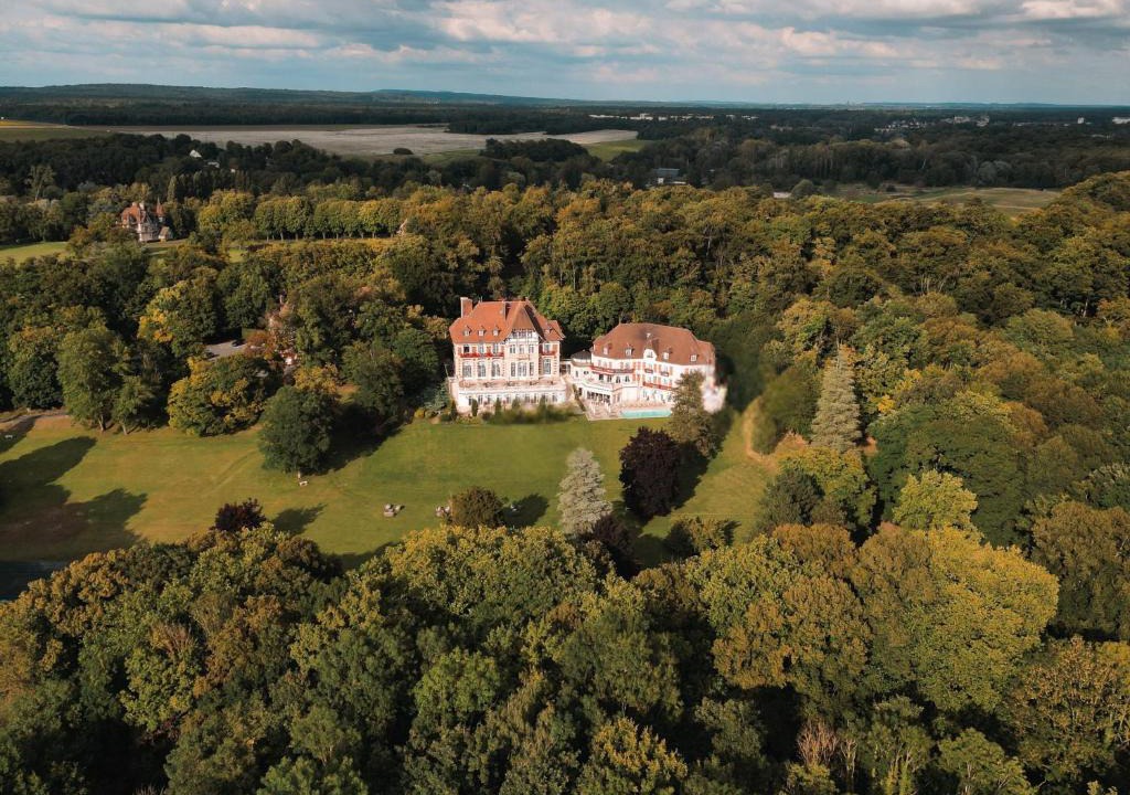 Gouvieux Hotel | Le Château de la Tour