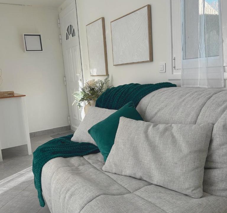Precy-sur-Oise Apartment | Le cocon bleu, duplex cosy et lumineux