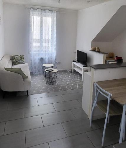 Liancourt Apartment | Le petit Liancourtois, 1 bedroom