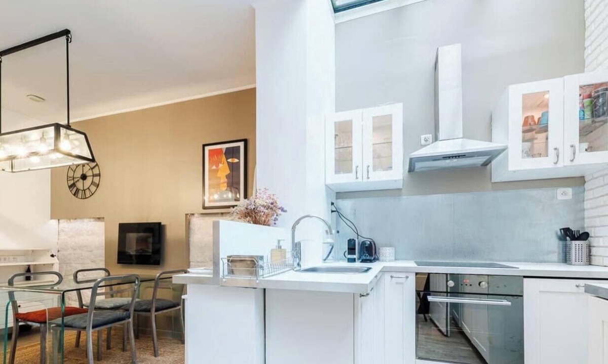 Saint-Vincent-de-Paul Apartment | Le Reflet Saint Martin – Elegance & Comfort