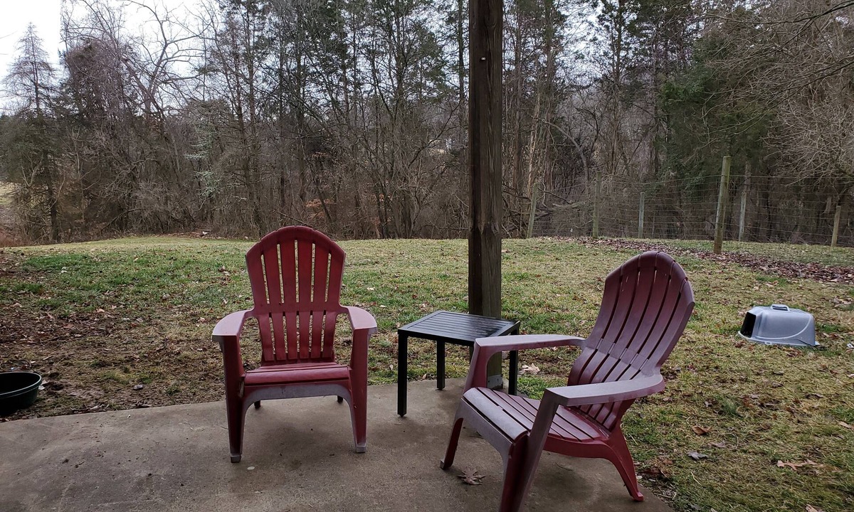 Leesburg Apartment | Leesburg-Ashburn Farm Apartment: IAD/16min; Reston/24min; Metro/10min
