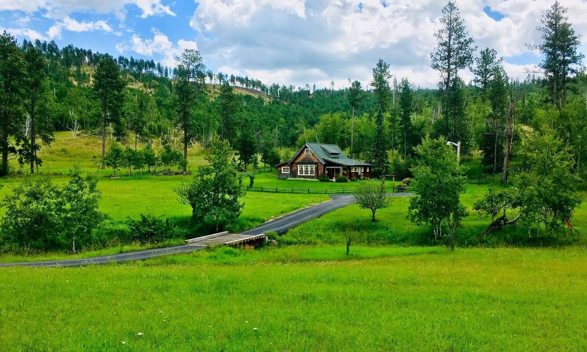 Nemo Cottage | Little Elk Cottage in Vanocker Canyon - Available for Sturgis Rally 2026
