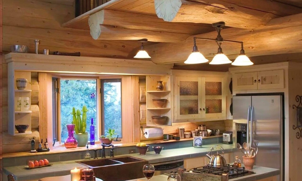 Pine Mountain Club House | Log Cabin Get Away: A Perfect Mountain Retreat