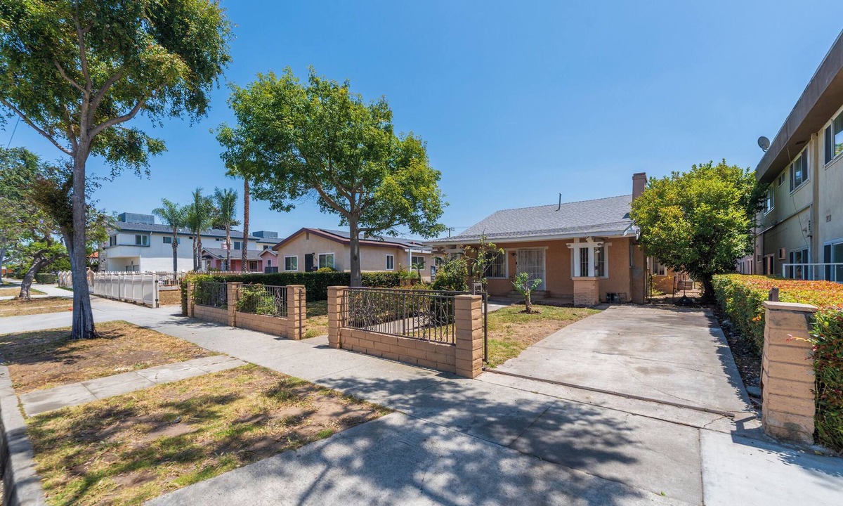 Inglewood House | Lovely 3-bedroom sofi house perfect for your stay