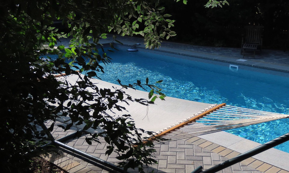 Eastham Cottage | Lovely full remodel with pool walk to 3 beaches - dog friendly w permission