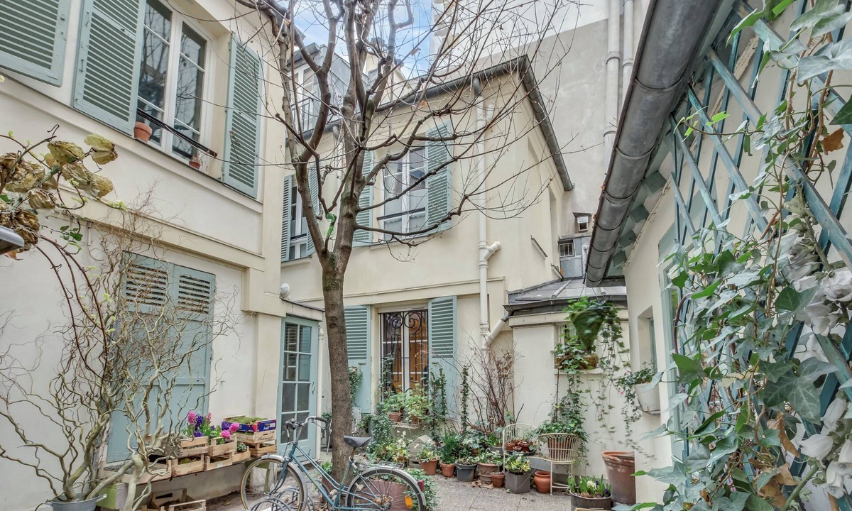 Notre-Dame-des-Champs Apartment | Lovely studio in the heart of the 6th arrondissement of Paris