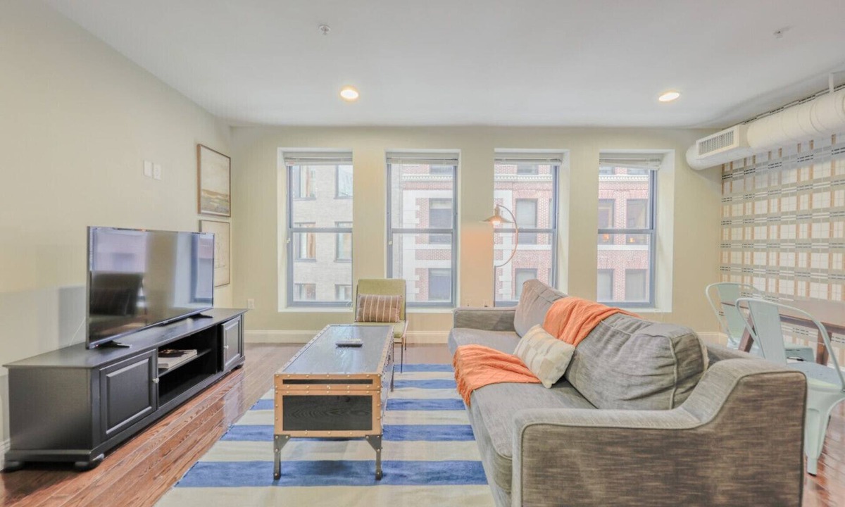 Downtown Boston Apartment | Lux 2br in the Heart of FIDI!