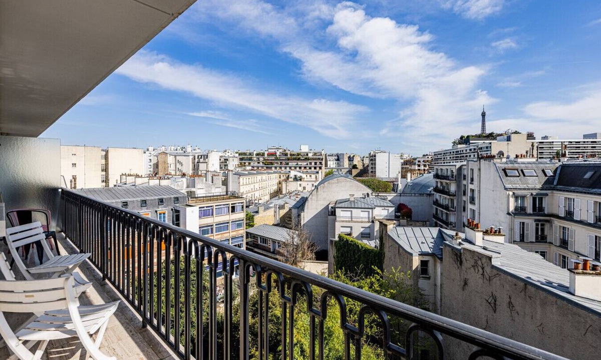 Porte-Dauphine Apartment | Luxury#Amazing view: EiffelTower&Triumph Arc
