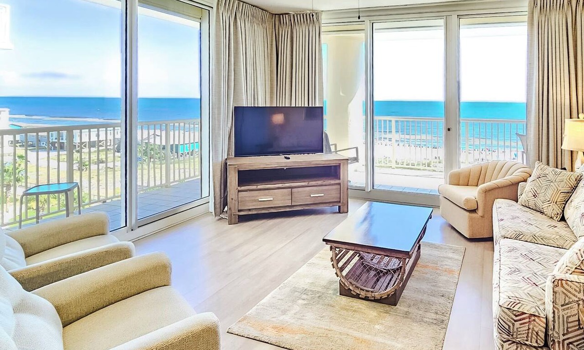 Fort Morgan Condo | Luxury Corner Unit! Beach Club B701- K/Q/2Twins Wifi