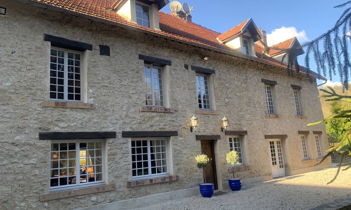 Vienne-en-Arthies House | Maison de Campagne Rénovée Proche de Paris Avec Piscine