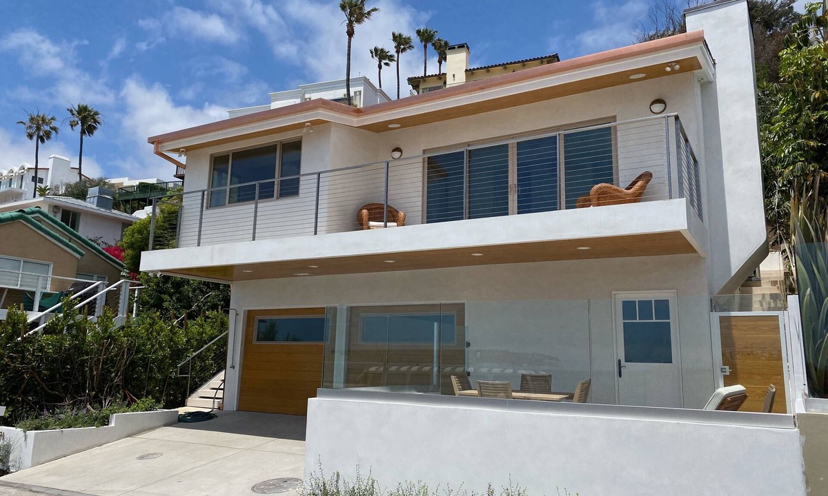Western Malibu House | Malibu Beach House on the Sand!