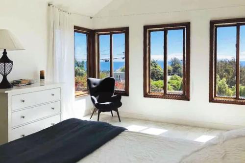 Central Malibu House | Malibu Ocean Villa with King Bed, Hot Tub, Beach, BBQ