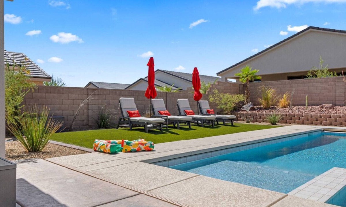 Mesquite House | Mesquite Golf Oasis by J and Amy 992502
