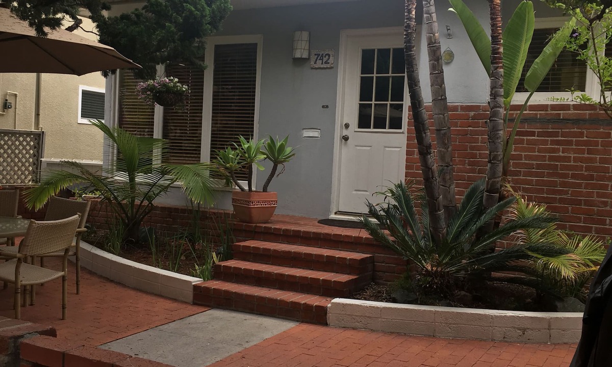 South Mission Beach House | Mission Beach Vacation Get Away Summer Weekly and 9month Rental Sept.-may