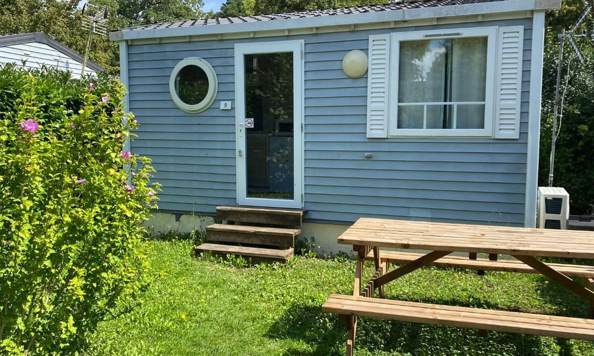Angicourt House | Mobile Home 2 pers in Angicourt