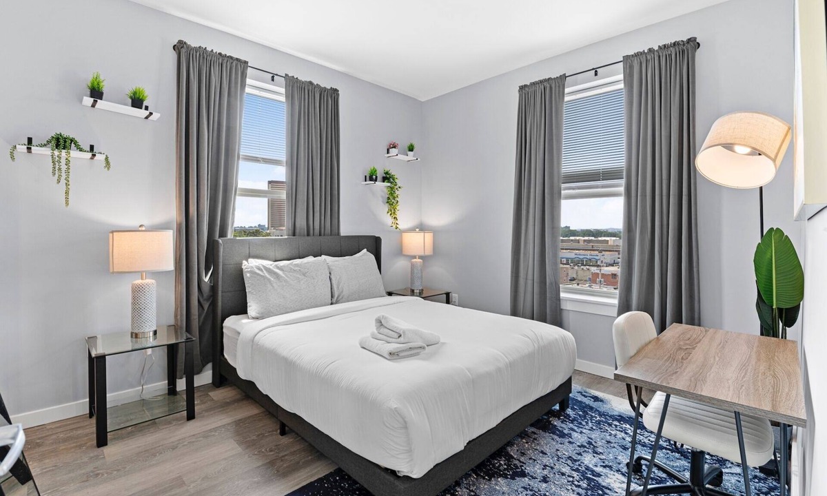 Everett Apartment | Modern 1BR Near Encore Boston lblf
