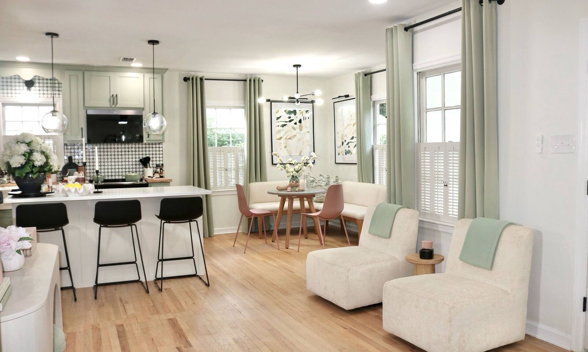 Mobile Cottage | Modern Cottage Midtown Mobile 3BR, 1BA Screened Porch with Ping Pong Near DT