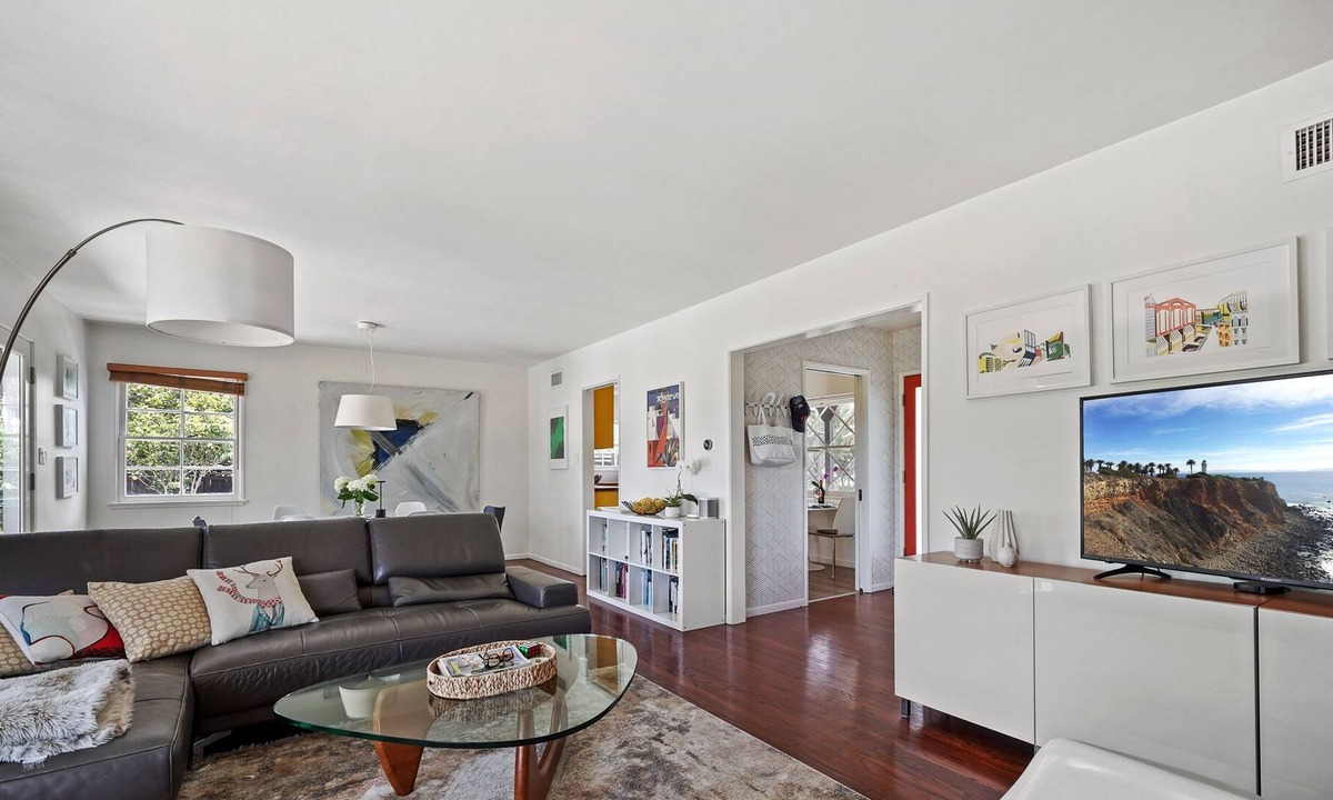 Mar Vista House | Modern home w/ Incredible Outdoor Garden Patio Space!