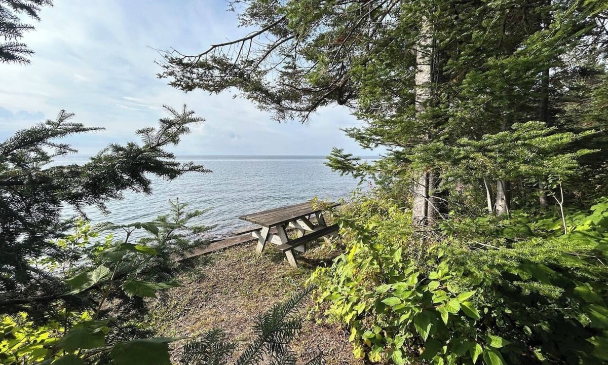 Grand Marais House | Moose Hollow on the North Shore Lake Superior!