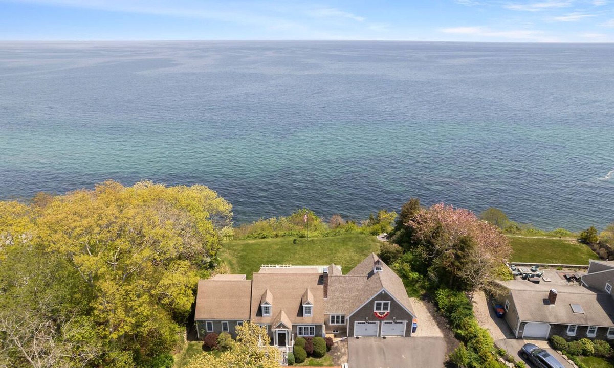 Plymouth House | NEW Listing! Ocean Waterfront w/Firepit & Views