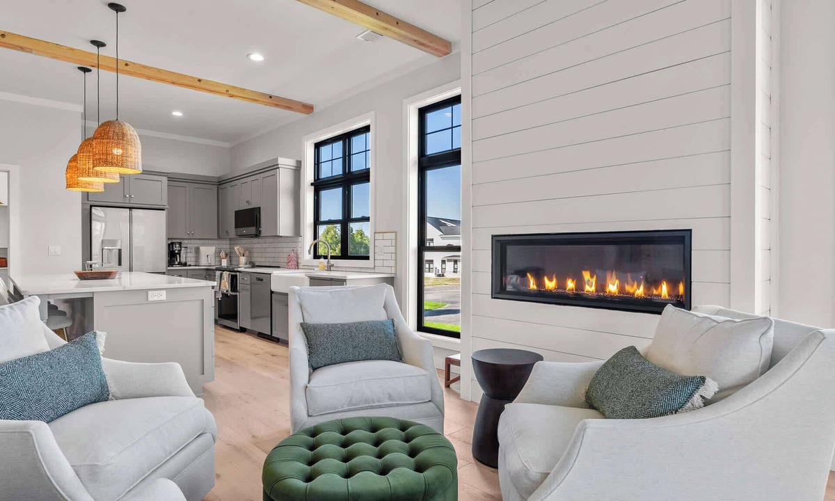 Egg Harbor Condo | New Luxury Condo - Egg Harbor-Indoor Pool, Gym